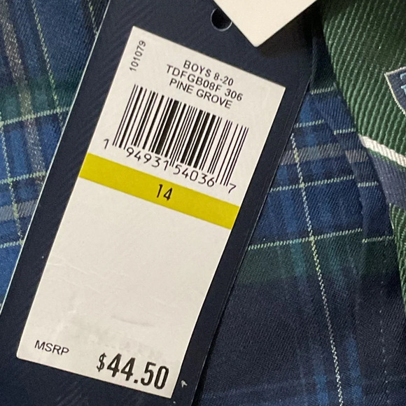 Tommy Hilfiger Big Boys Long Sleeve Stretch Ambassador Plaid Shirt and Tie Set - Picture 5 of 5